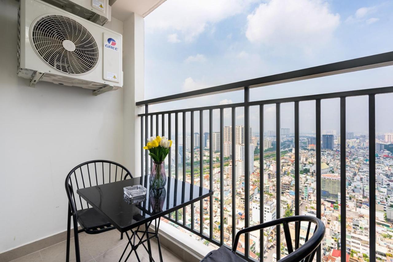 1St District/3Br Luxurious Apartment-The Soho ホーチミン市 エクステリア 写真